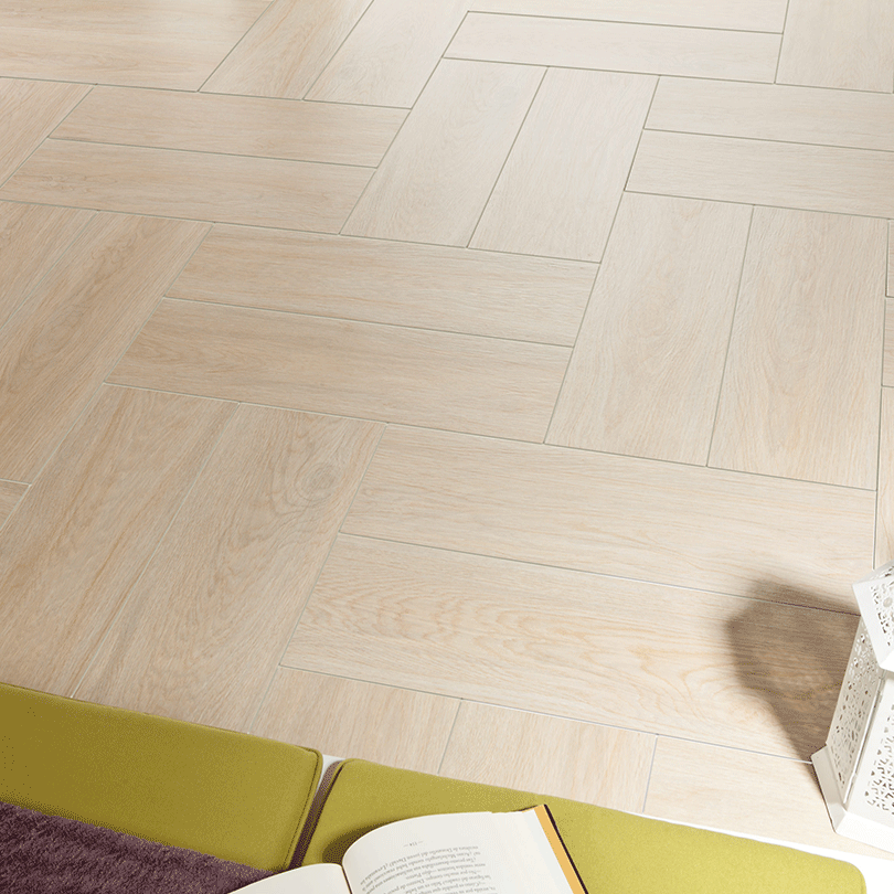 Fronda Abeto Wood Effect Tile RTC