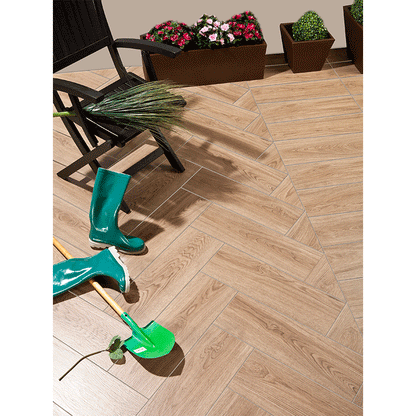 Fronda Nogal Wood Effect Tile