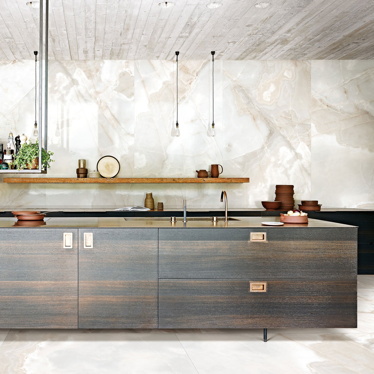 Reve Perla Onyx Effect Polished Porcelain 600x1200 Tile